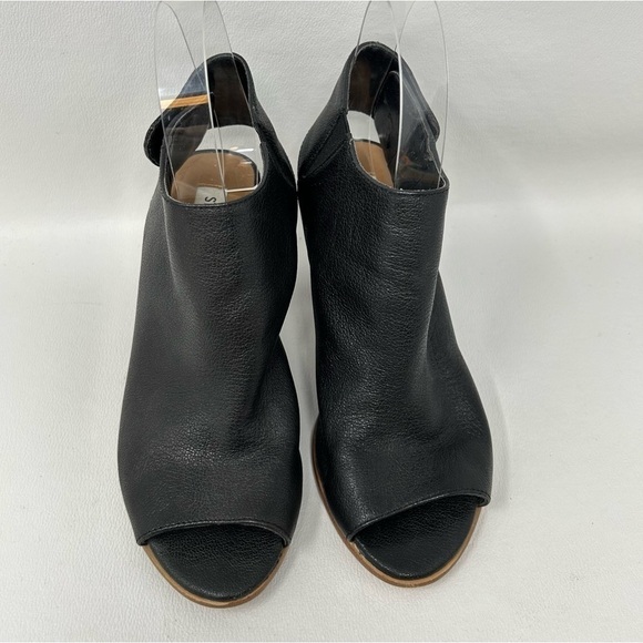 Steve Madden Women 6.5 Nonstp Sandal Booties Black Leather Block Heel Strap - Picture 5 of 13